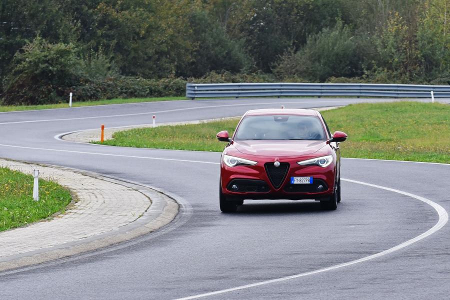  Alfa Romeo Stelvio Veloce (949) 2019 года  (фото 79 из 100)
